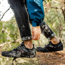 Load image into Gallery viewer, Quick Dry Men Sneakers Slip On Upstream Shoes Water Hiking Beach Surfing Shoes Sandals Barefoot Beach Sneakers Swim Boating Fishing Yoga Gym