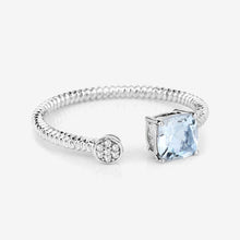 Load image into Gallery viewer, 0.52 Carat Genuine Aquamarine and White Diamond 14K White Gold Ring
