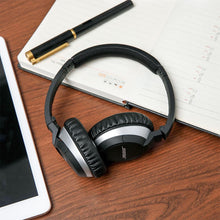 Load image into Gallery viewer, Replacement Ear Pads For Bose SoundLink & SoundTrue OE2 (On-EAR)
