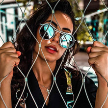 Load image into Gallery viewer, Retro Metal Round Circle Frame Sunglasses For Men New Fashionable New Round Shape Style Glasses For Women New Vintage Luxury Style Retro Sunglasses
