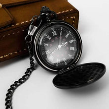 Load image into Gallery viewer, Retro Smooth Men Pocket Watch with Chain