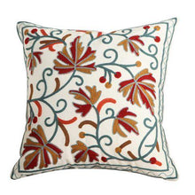 Load image into Gallery viewer, 100% Cotton Embroidery Flower Pattern Pillow Cover Home Decoration Sofa Cushion Cover Housewarming Gift Pillow Case Decorative Embroidered Pillow Cover Handmade Cotton Cover For Throw Pillows Beautiful Modern Floral Patterns 45x45cm