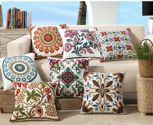 Load image into Gallery viewer, 100% Cotton Embroidery Flower Pattern Pillow Cover Home Decoration Sofa Cushion Cover Housewarming Gift Pillow Case Decorative Embroidered Pillow Cover Handmade Cotton Cover For Throw Pillows Beautiful Modern Floral Patterns 45x45cm
