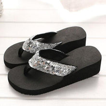 Load image into Gallery viewer, Rhinestone Women Slippers Flip Flops Summer Women Crystal Bling Beach Slides Sandals Casual Shoes Glitter Slides Cozy Bedroom Slippers Shower Shoes Cute Slippers For Women Platform Sandals