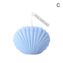 Load image into Gallery viewer, Shell candle Soy Wax Scented Candle Seashell Scented Candles Aesthetic Trendy Candles Hand Poured Soy Wax Candle Handmade Shell Shape Candle Seashell Candle For Room Decor