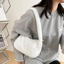 Load image into Gallery viewer, Simple And Stylish Women Soft Plush Winter Furry Shoulder Bags For Ladies And Girls Designer Clutch Handbag For Female