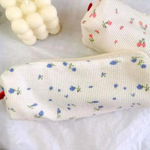 Load image into Gallery viewer, Simple Small Flowers White Fresh Style Pencil Bag Students Pencil Cases Unique Makeup Lightweight Cosmetic Bag Pouch