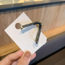 Load image into Gallery viewer, Simplicity Claw Clip Women Hair Clip Elegant Geometric Shape Hair Clips Girls Hair Claw Hair Barrettes Gorgeous Hair Accessories For Women