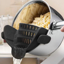 Load image into Gallery viewer, Snap'N Strain Kitchen Strainer