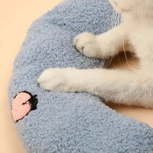 Load image into Gallery viewer, Soft Fluffy Pillows For Indoor Cats