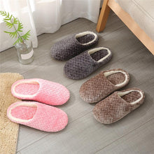 Load image into Gallery viewer, Soft Slipper Womens Home Plush House Winter Warm Slippers Soft Indoors Bedroom Slippers With Memory Foam Comfortable Slip On House Shoes Warm Fur Lined Slippers
