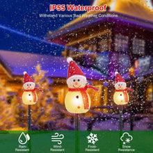 Load image into Gallery viewer, Solar Powered Lamp 3 Snowmen Garden Stake Light
