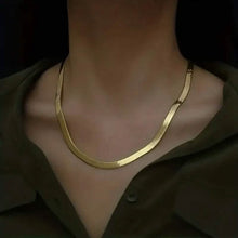 Load image into Gallery viewer, Stainless Steel Blade Unisex Flat Snake Clavicle Chain