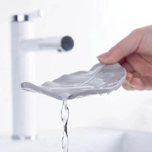 Load image into Gallery viewer, Starfish Soap Dish Leaf Shape Soap Drain Tray Creative Soap Holder Jewelry Storage Plate Tray Container Bathroom Accessories Soap Container Leaf Shape Soap Dish Exquisite Soap Drain Tray Creative Soap Holder Jewelry Storage Plate Tray Container Bathroom