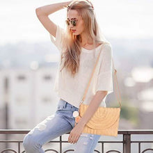 Load image into Gallery viewer, Straw Handmade Shoulder Bag