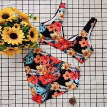 Load image into Gallery viewer, Striped Plus Size Women 2 Pieces Bikini Women's Plus Size Bathing Suits Two Piece High Cut Bikini Sets Waist Swimsuits Swimwear Large Size Swimsuit Off Shoulder High Waist Bathing Suit High Cut Swimwear