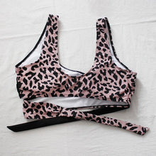 Load image into Gallery viewer, Striped Plus Size Women 2 Pieces Bikini Women's Plus Size Bathing Suits Two Piece High Cut Bikini Sets Waist Swimsuits Swimwear Large Size Swimsuit Off Shoulder High Waist Bathing Suit High Cut Swimwear