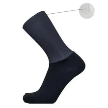Load image into Gallery viewer, Stylish Summer Breathable Cycling Socks For Men Anti Slip Seamless Sports Cycling Socks For Men Modern Design Running Sports Socks