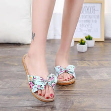 Load image into Gallery viewer, Stylish Women Flax Slippers Casual Summer Flower Elegant Fashion Slippers For Womens