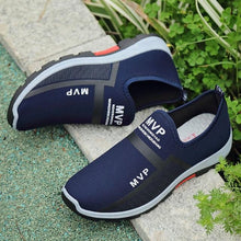 Load image into Gallery viewer, Summer Mesh Men's Sneakers Lightweight Men Shoes Tenis Walking Breathable Slip On Espadrilles Men Breathable Autumn Summer Mesh Shoes Sneakers Fashionable Design Espadrilles