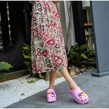 Load image into Gallery viewer, Summer Women Clogs Platform Garden Sandals Fruit Slippers Slip On Beach Shoes Fashion Slides Platform Clogs Beach Sandals Slippers For Women