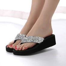 Load image into Gallery viewer, Summer Women Flip Flops Casual Sequins Anti-Slip Slippers Beach Flip Flat Sandals Beach Open Toe Shoes Womens Glitter Bling Fancy Slide Flat Low Sparkle Sandals Elegant Shoes