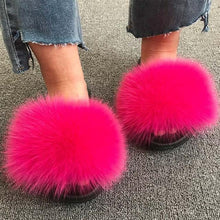 Load image into Gallery viewer, Summer Women Fox Fur Slippers Indoor Slides Fashion Flip Flops Casual Sandals Furry Fluffy Plush Slides Lightweight House Slippers Fluffy Sandals Outdoor Indoor Women Shoes