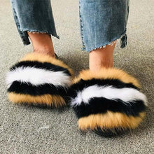 Load image into Gallery viewer, Summer Women Fox Fur Slippers Indoor Slides Fashion Flip Flops Casual Sandals Furry Fluffy Plush Slides Lightweight House Slippers Fluffy Sandals Outdoor Indoor Women Shoes