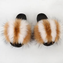 Load image into Gallery viewer, Summer Women Raccoon Fur Slippers Plush Slides Furry Sandals Fluffy House Shoes Girl's Cute Flip Flops Sandal With Soft Furry Faux Fox Fur House Outdoor Multicolor Slippers