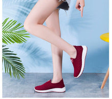 Load image into Gallery viewer, Summer Womens Shoes Breathable Mesh Sneakers Slip On Flats Espadrilles Fashion Trainers Women Comfortable Pink Couple Shoes Outdoor Walking Footwear Shoes