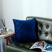 Load image into Gallery viewer, Super Soft Velvet Square Decorative Pillowcase