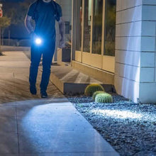 Load image into Gallery viewer, TASER StrikeLight 2