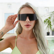 Load image into Gallery viewer, The New Sports Polarized Sunglasses UV400 Outdoor Cycling Glasses Sunglasses For Women & Men New Blue Frame Rimless Rectangle Shape Sun Glasses For Unisex Design New Mirrored Wind Proof Sport Eyeglasses For Sunglasses