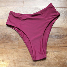 Load image into Gallery viewer, Top Swimsuit Push Up Bikini Set Women's Crop Top High Waist Swimsuit Sport High Cut Bikini Set Two Piece Bathing Suits High Waist Solid Bathing Suit Summer Swimwear Women Beachwear