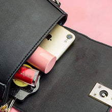 Load image into Gallery viewer, Travel Face Blush Brush