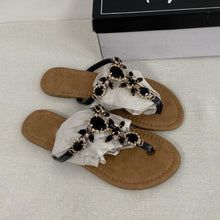 Load image into Gallery viewer, Trendy Summer Women's Shoes Beautiful Crystal Shiny Flat Sandals With Back Strap Footwear Rhinestones Flat Sandals Strappy Comfort Open Toe Flat Women Sandals