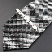 Load image into Gallery viewer, Unique Stainless Tie Clips Guitar Lizard Shaped Tie Clips Tie Clip Classic Tie Bar Clip Regular Trendy Durable Metallic Necktie Clips Wedding Business Ties Necktie Clips Pin For Mens Ideal Gift
