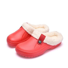 Load image into Gallery viewer, Unisex Home Winter Clogs Indoor Fur Warm Slippers For Women New Fashion Footwear Winter Slippers Home House Shoes Warm Plush Fleece Lining Garden Clogs Outdoor Indoor Clogs