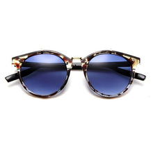 Load image into Gallery viewer, Unisex Vintage Round Shape Sunglasses Retro Women Design Luxury Popular Summer Sun Glasses Comfortable Classic Outdoor Eyewear UV400 Lens Trendy Sunglasses