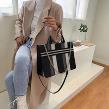 Load image into Gallery viewer, Vintage Style Canvas Handbags Casual Ladies Bags With Large Capacity Shoulder Bags Fashionable Crossbody Bags for Women