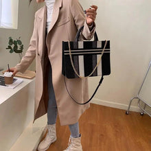 Load image into Gallery viewer, Vintage Style Canvas Handbags Casual Ladies Bags With Large Capacity Shoulder Bags Fashionable Crossbody Bags for Women