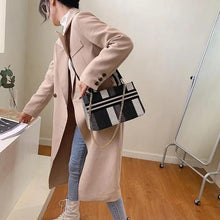 Load image into Gallery viewer, Vintage Style Canvas Handbags Casual Ladies Bags With Large Capacity Shoulder Bags Fashionable Crossbody Bags for Women