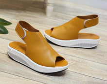 Load image into Gallery viewer, Vintage Women Platform Sandals Leather Sandals Open Toe Design Casual Women Walk Shoes Soft PU Leather Vintage Summer Casual Non-Slip Beach Platform Shoes Sandals