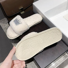 Load image into Gallery viewer, Warm Fluffy Slippers Women Faux Fur Slipper Indoor Floor Slides Flat Soft Furry House Shoes Heart Shape Flip Flops Faux Fur Memory Foam Cozy Flat Spa Slide Slippers Comfy Open Toe Design