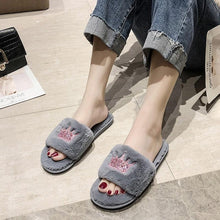 Load image into Gallery viewer, Warm Fluffy Slippers Women Faux Fur Slipper Indoor Floor Slides Flat Soft Furry House Shoes Heart Shape Flip Flops Faux Fur Memory Foam Cozy Flat Spa Slide Slippers Comfy Open Toe Design