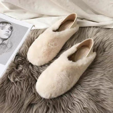 Load image into Gallery viewer, Warm Fur Loafers Women Winter Shoes Indoor Furry Flats Round Toe Fluffy House Warm Wool Slippers Memory Foam Anti-Skid Sole House Shoes Indoor Outdoor Slippers
