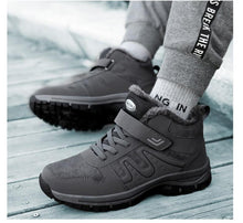 Load image into Gallery viewer, Warm Fur Men's Womens Boots Winter Comfortable Snow Casual Shoes Rubber Ankle Boots Fur Lined Warm Anti-slip Outdoor Work Shoes For Cold Weather Hiking Camping