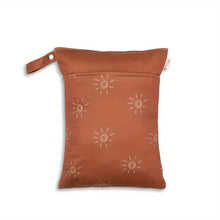 Load image into Gallery viewer, Waterproof Reusable Wet Bag Wet Dry Bags For Cloth Diapers & Breast Pump Parts