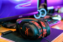 Load image into Gallery viewer, WC FreeZe - Hybrid Cooling Gel Infused Gaming Earpads