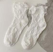 Load image into Gallery viewer, White Lace Socks Women Heart Bowknot Cotton Socks Femme Sweet Socks Ankle Socks Dress Socks For Women